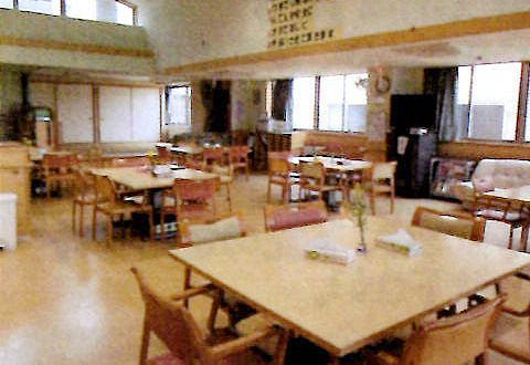 ホール内