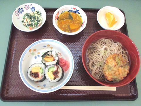 お食事